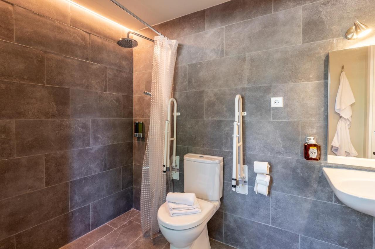 Double Room In Toledorooms Vistapark Ngoại thất bức ảnh